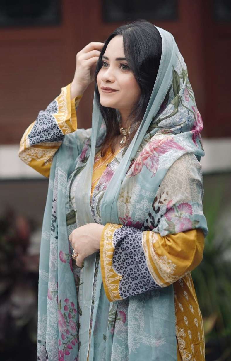 Hit Design Of Mariab Vintage Cotton D No  - 3338 by JIHAN SUITS 